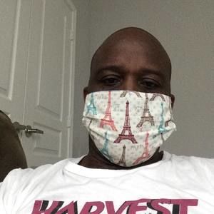 Meet your Posher, Yannick